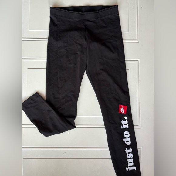 Nike Women’s Just Do It Club Leggings Black Size Small - Picture 2 of 5